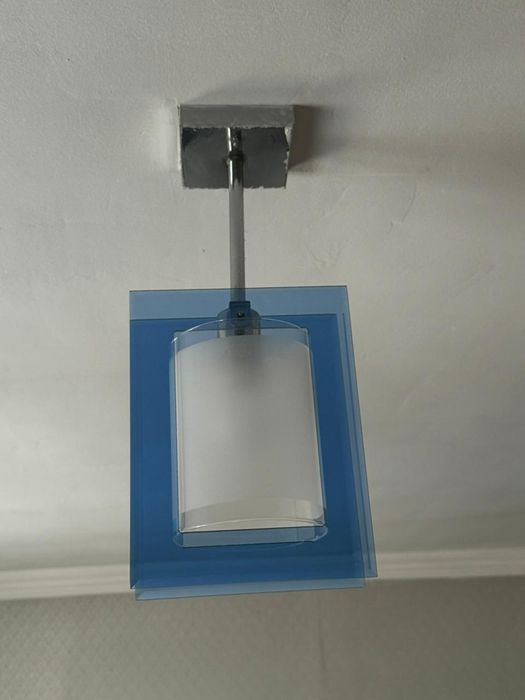 Продам люстру в хорошего состоянии