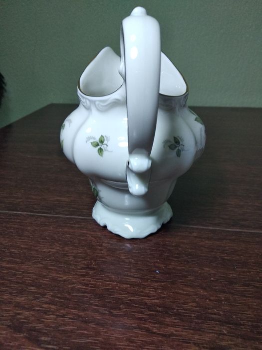 Соусник,, состояние отличное