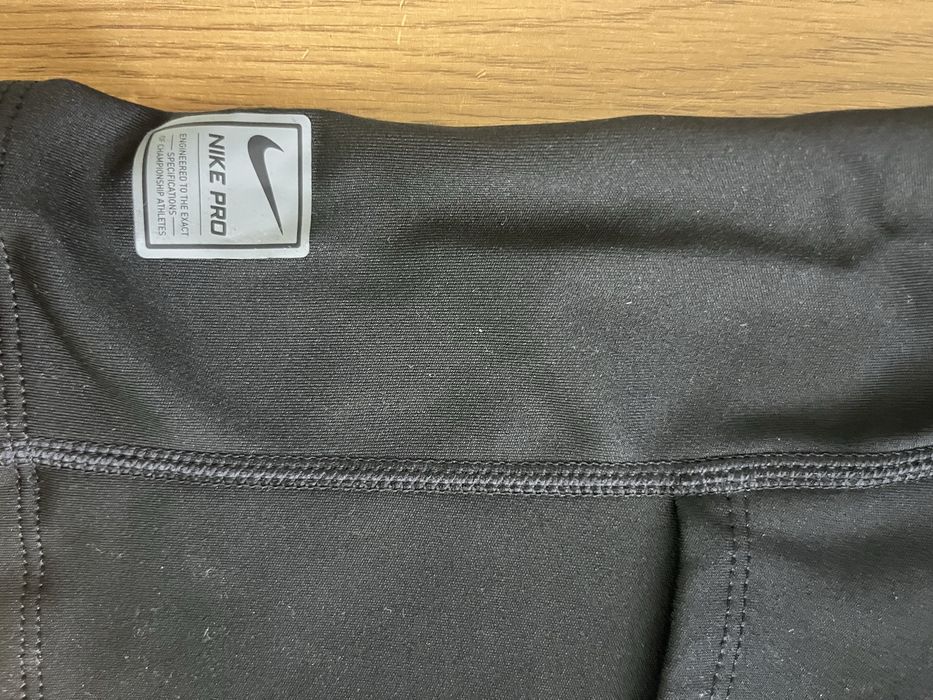 Nike маска Nike pro Therma FIT Hood професионална спортна маска/бурка