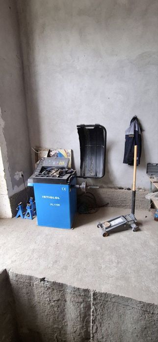 Продаётся новый аппаратуру для шиномонтажке