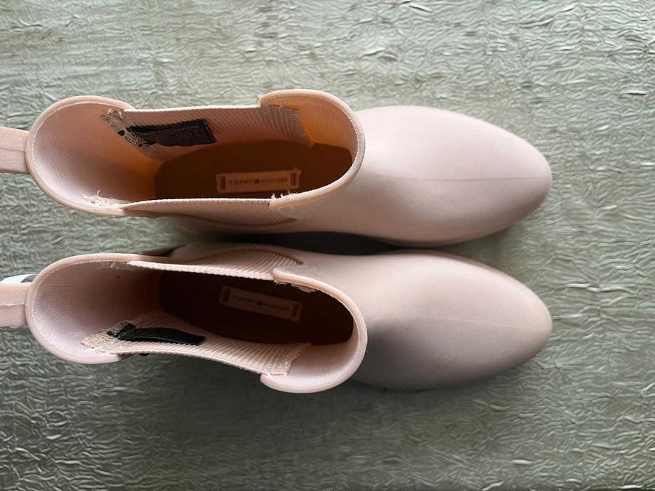 ЧИСТО НОВИ дамски боти Tommy Hilfiger