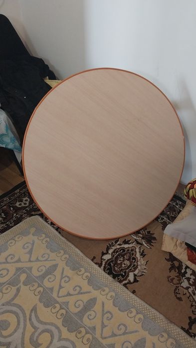 Продам Стол  срочно