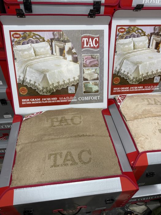 Продаю комплект пастельное белье одеяла