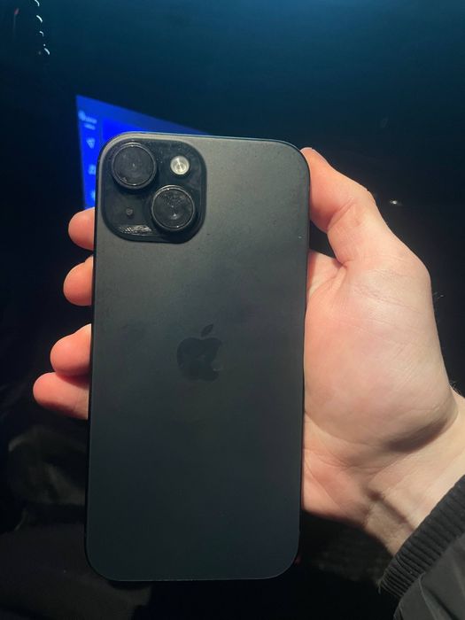 Продам iphone 15 128gb