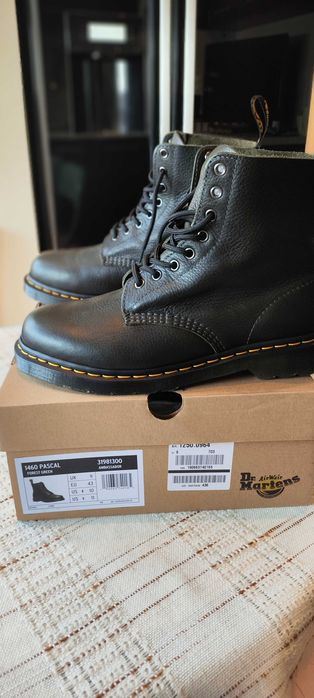 Dr.Martens 43 . Нови