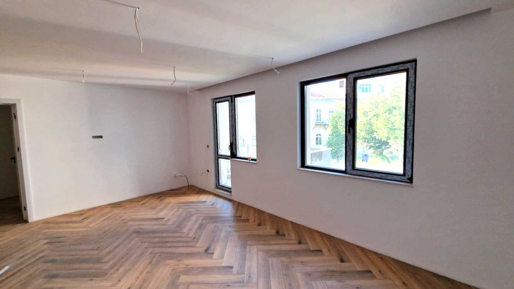 115кв.м, Ид.център, нов, завършен