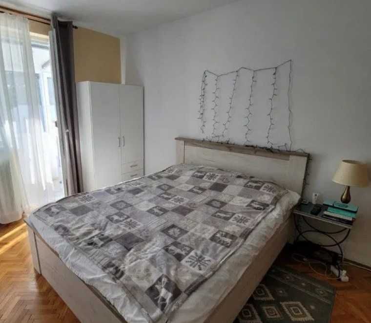 Дава се под наем Тристаен апартамент в Пловдив, Мараша - 86 кв.м за 295.8 € - Снимка #1