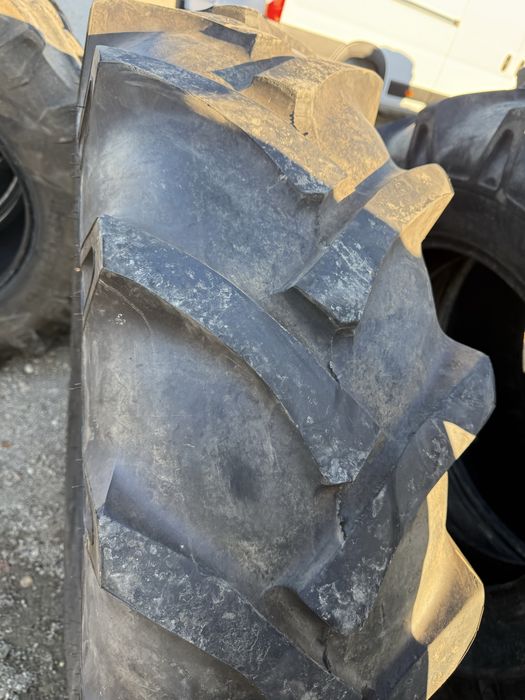 14,9r28 seedway tractor