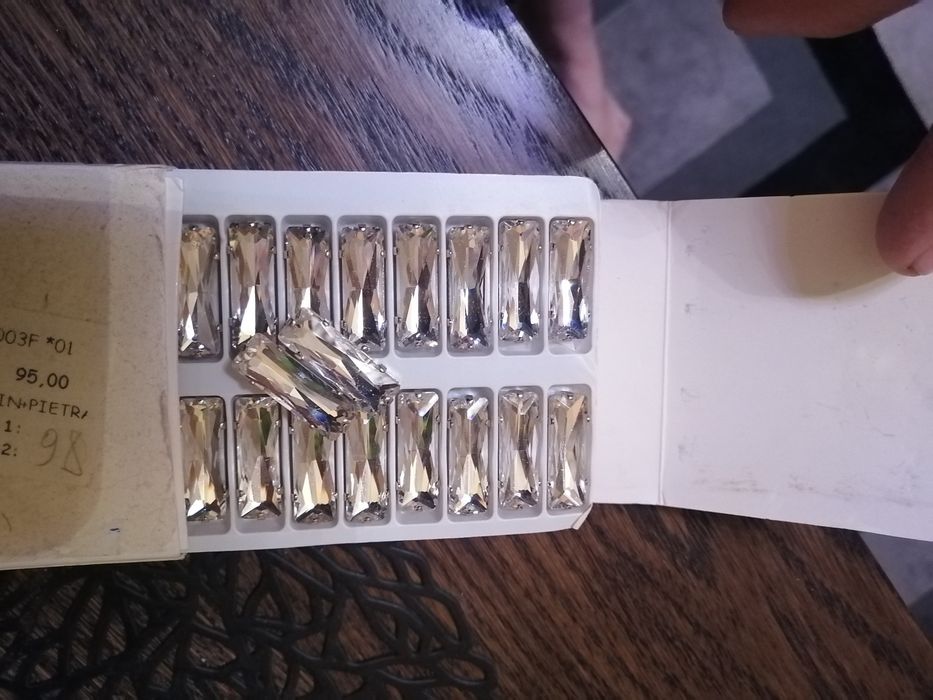 Фурнитура для отделок