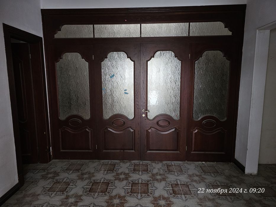 Двери межкомнатные деревянные