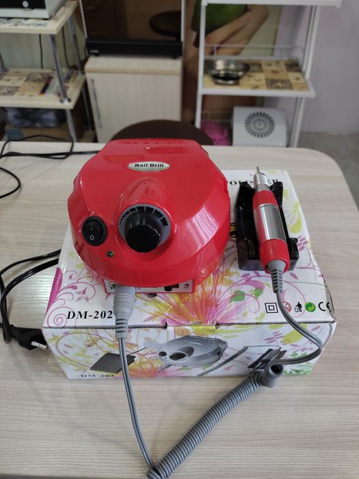 Продам  фрезерную машинку