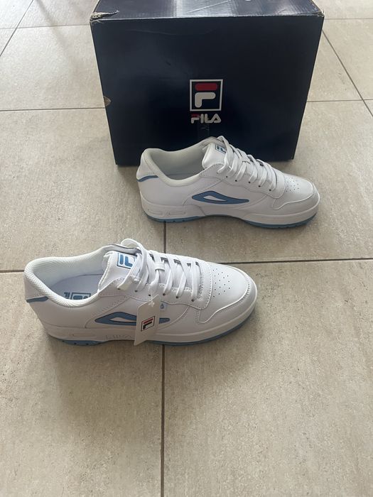 Нови маратонки Fila номер 40