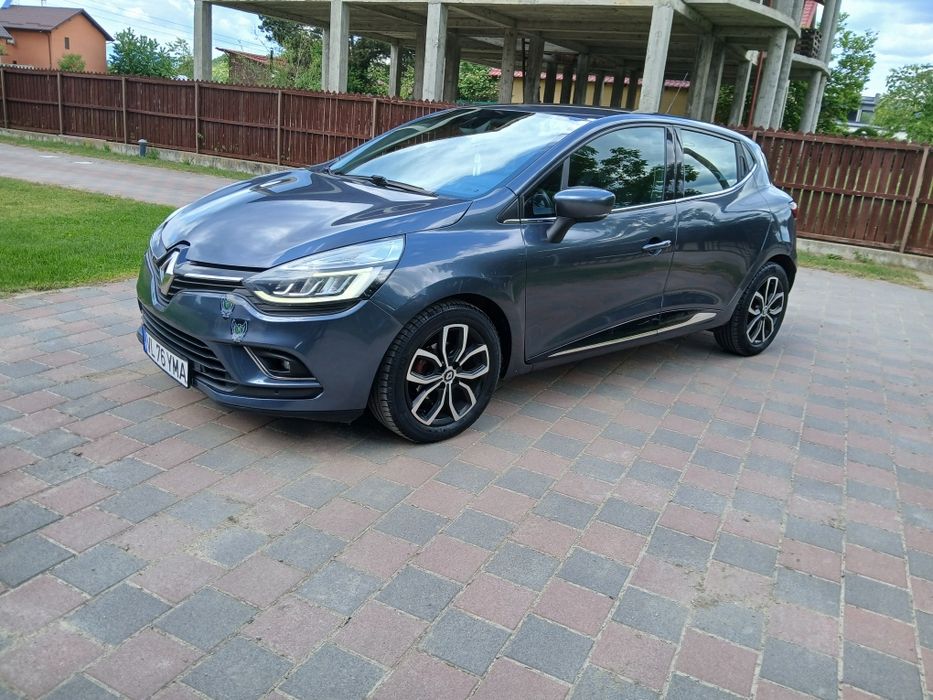 RENAULT Clio 2017
