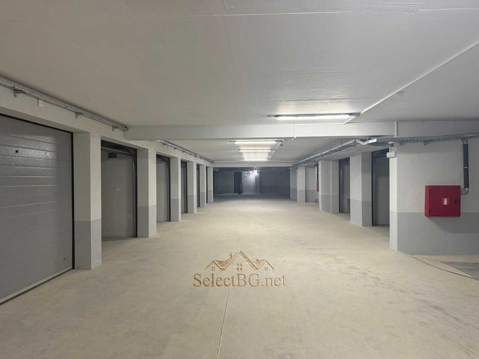 Продава се Гараж / Паркомясто в Велико Търново, Акация - 19 кв.м за 1369 €/кв.м - Снимка #3