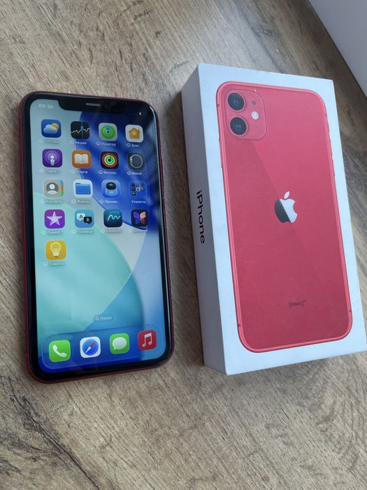 Iphone 11 red продам