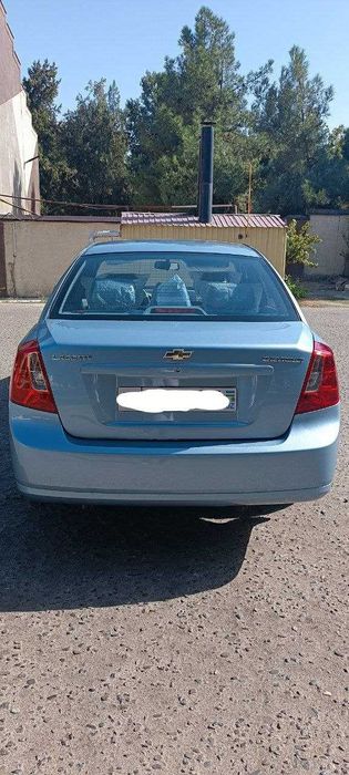 Chevrolet Lacetti 1.8  2014 год