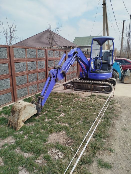Продам миниэкскаватор