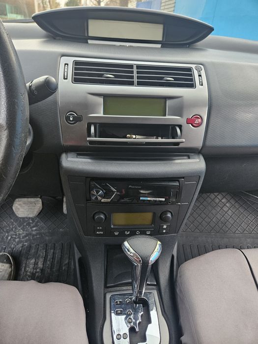 Продам автомобиль