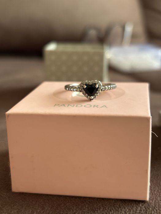 Дамски пръстен PANDORA