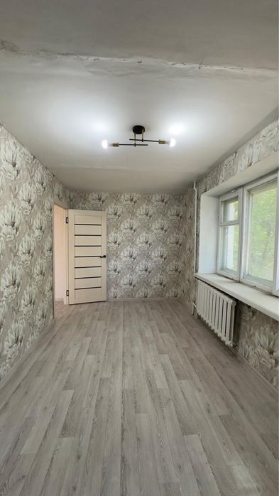 Продается 2 х комнатная квартира