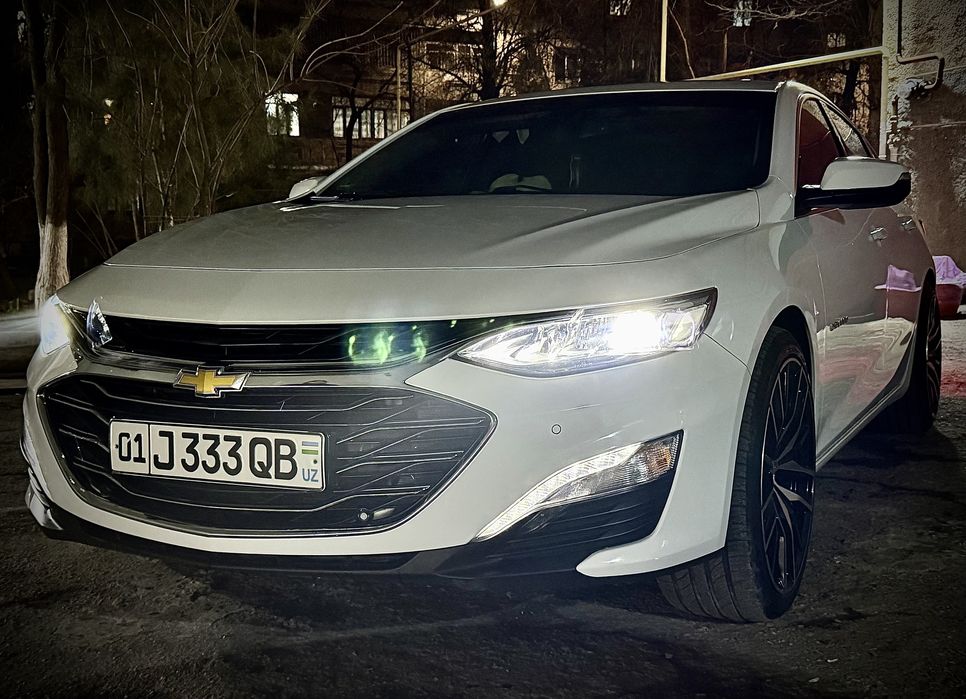 Продаю свою Малибу 2 премьер