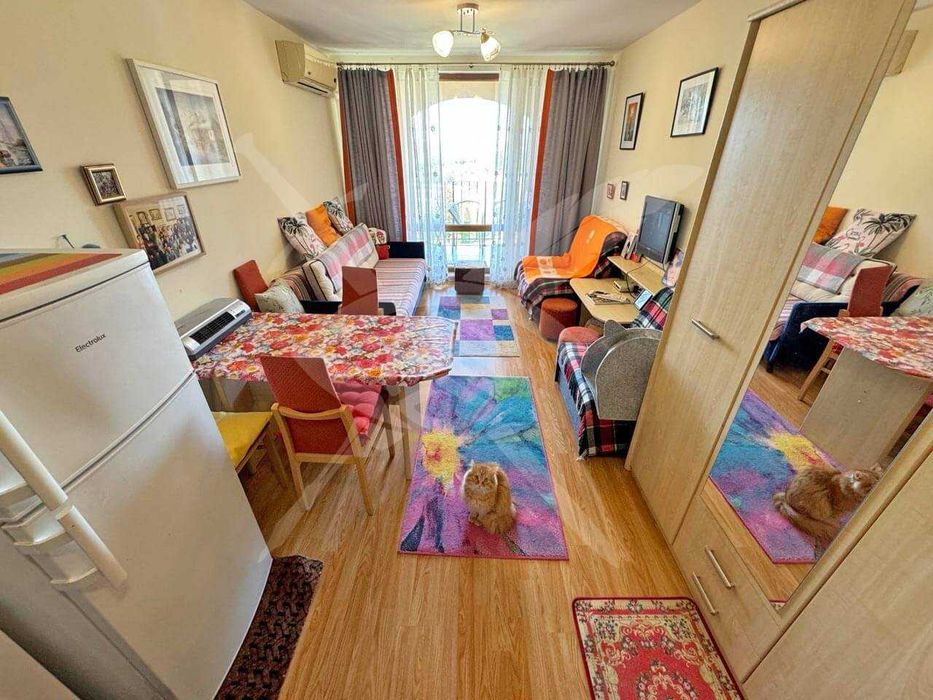 Студио - Свети влас