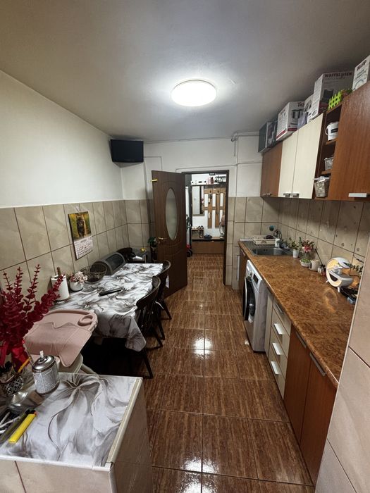 Apartament 3 camere Rahova Buzoieni