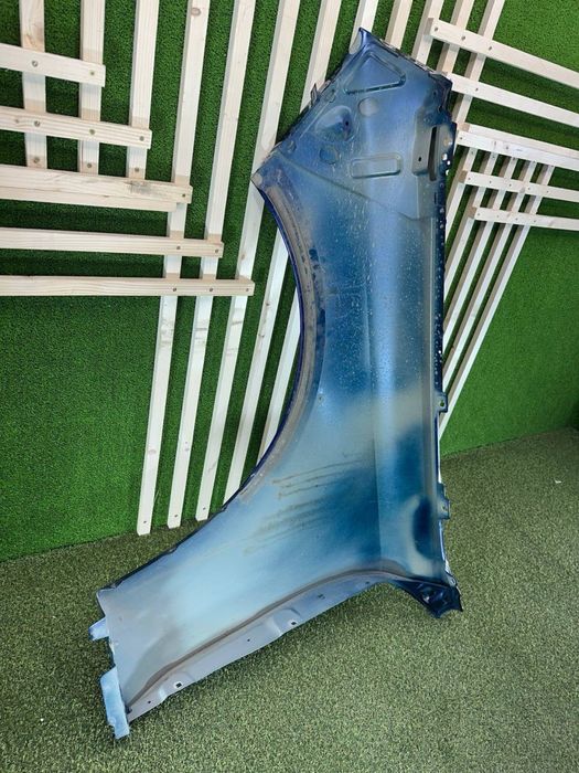 Aripa dreapta fata  Bmw seria 7 G70 2022-2026