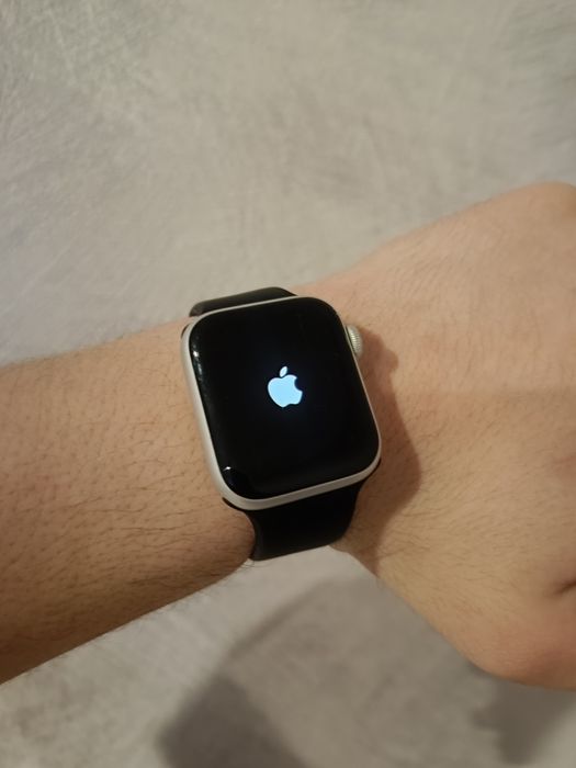 Apple watch 5 40мм оригинал 100%