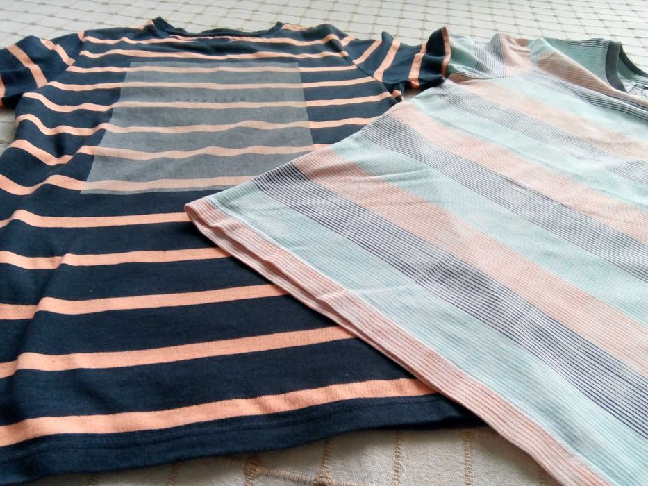 Tricouri baiat Coolclub/Smyk mas 128, 2 buc + sapca 52cm