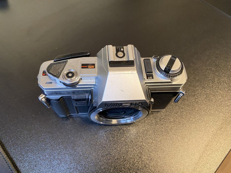 Minolta X-300 - лентов фотоапарат
