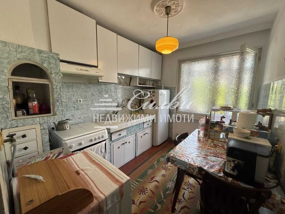 Продава се Четиристаен апартамент в Шумен, Математическа гимназия - 103 кв.м за 1787 €/кв.м - Снимка #5