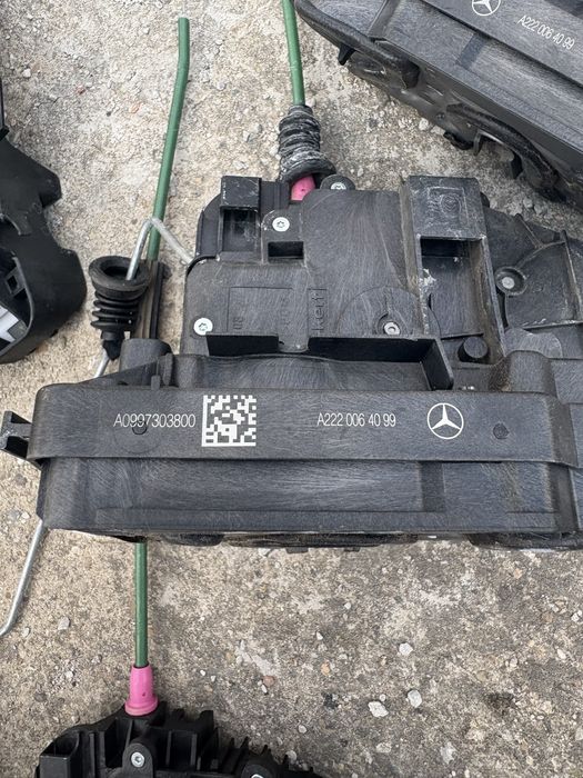 Mercedes w213 Е класа комби Брави и външни дръжки врати