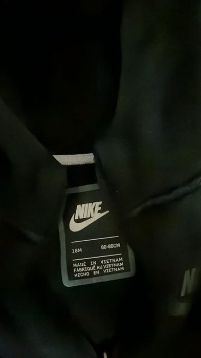 Оригинален детски Nike Tech за 18 месеца