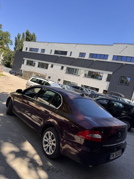 SKODA Superb 2009 — imagine 4