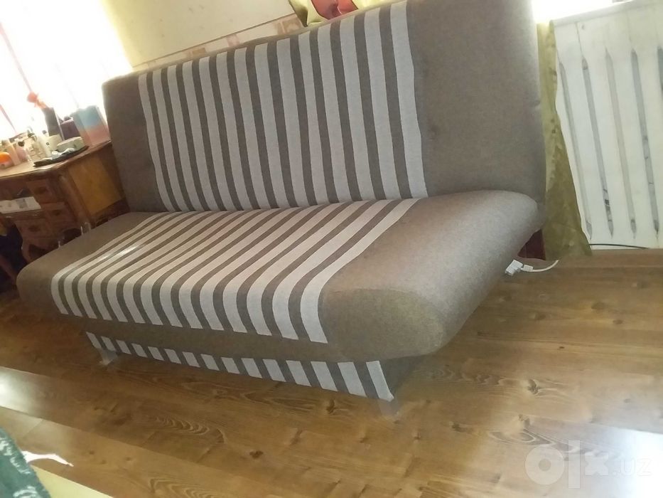 Продам диван книжка.