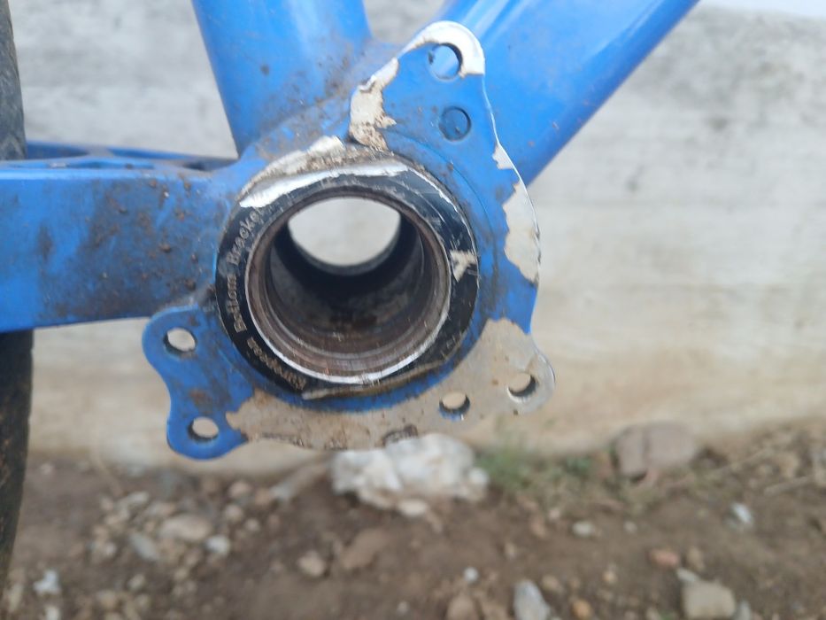 Bicicletă dirt jump