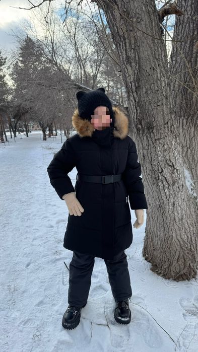 Зимний пуховик на девочку