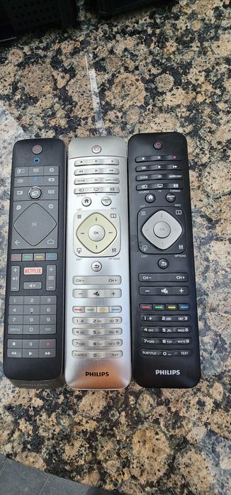 Telecomanda samsung solara metalica philips cu tastatura