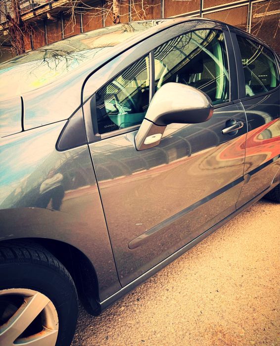 PEUGEOT 308 2011 — imagine 3