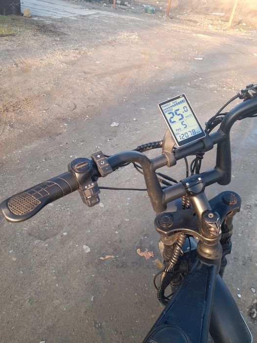 Vand bicicleta electrical v8