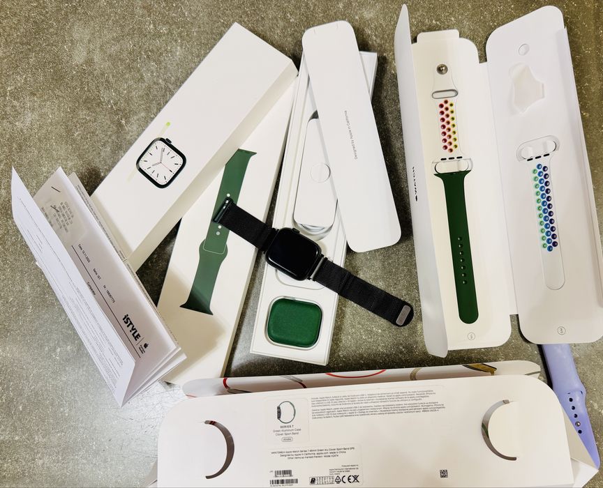 Apple Watch Series 7 - 45mm
