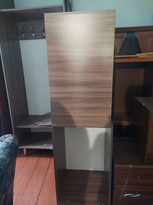 Продам два шкафа