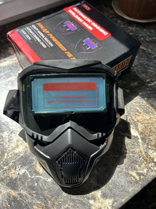 Маска сварочная хамелеон. Сварка. Маска