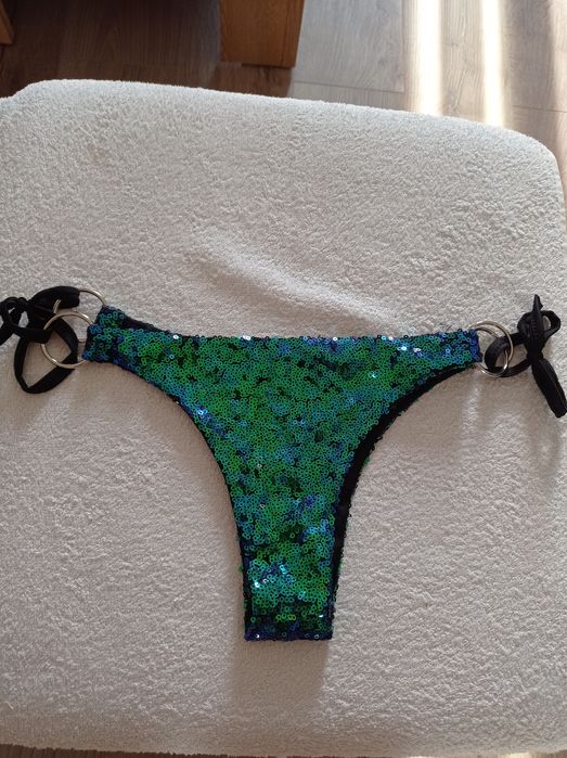 Costum de baie dama cu paiete marime S