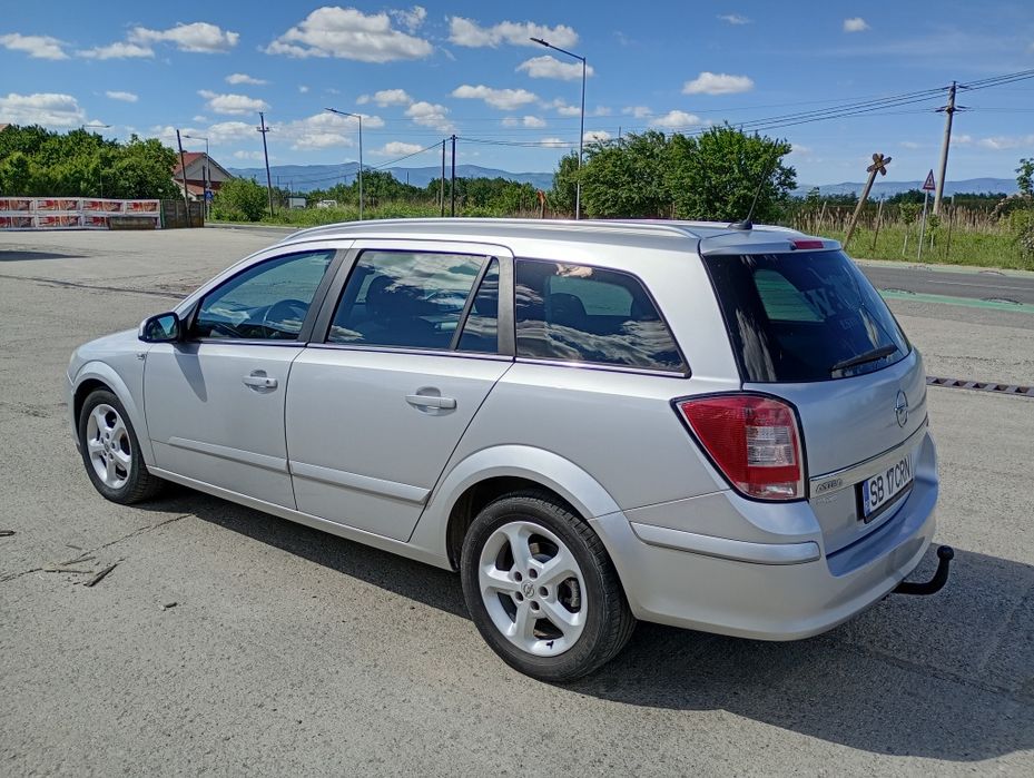 OPEL Astra 2008 — imagine 5