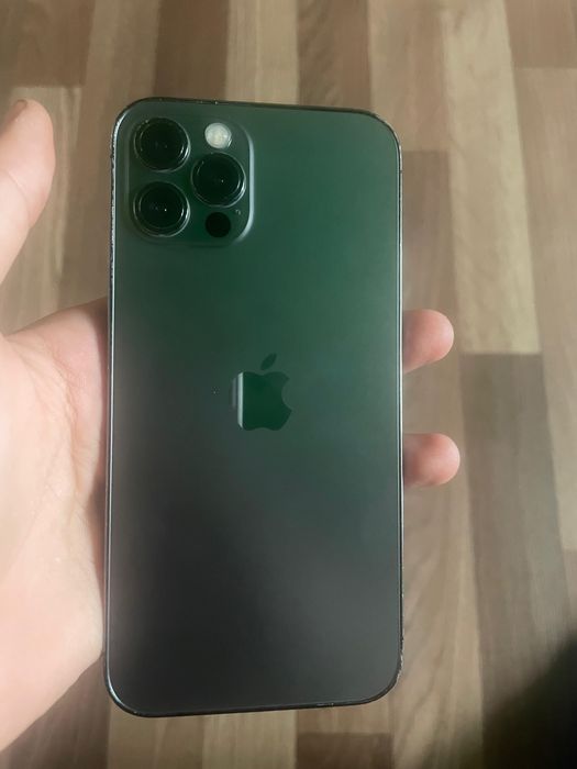 Айфон 12про.