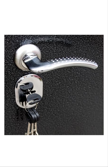 Новая входная дверь