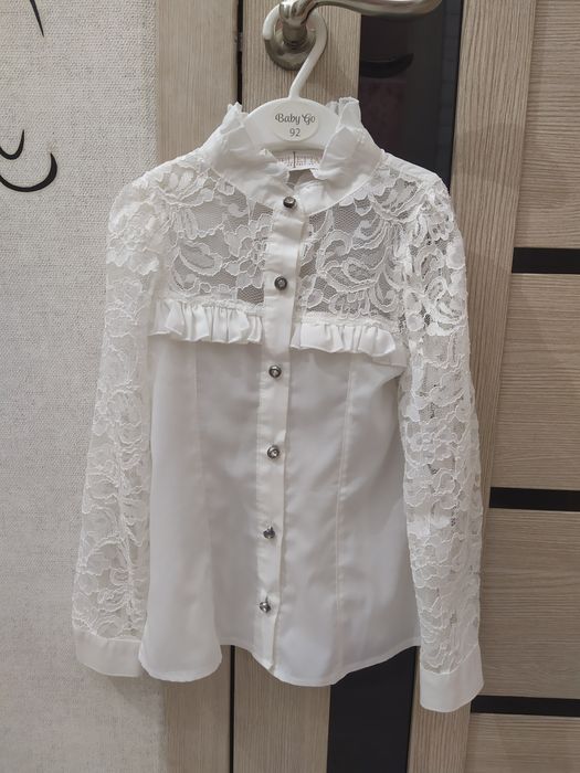 Продам блузку на девочку