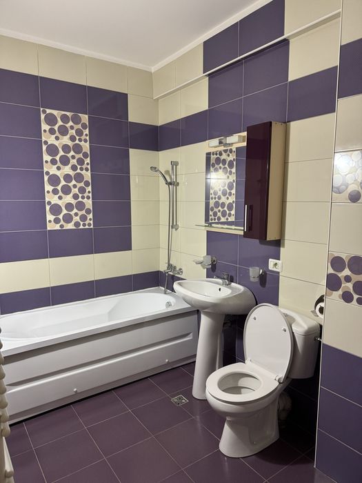 Apartament 3 camere bloc ITM cu garaj si boxa